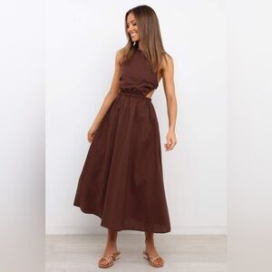 PETAL & PUP ESTER DRESS IN BROWN